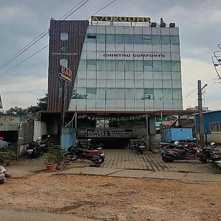 Oyo Chinthu Comforts Tumkur Buitenkant foto
